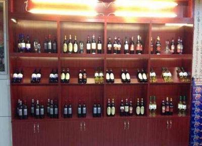 中國酒水加盟哪個品牌好？實(shí)力酒類批發(fā)平臺助力創(chuàng)業(yè)發(fā)展